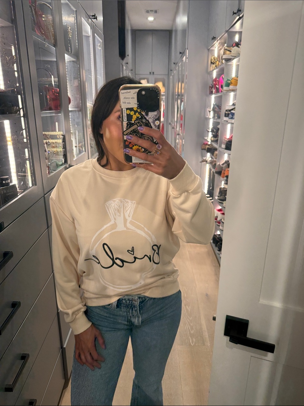 Cream Graphic Crewneck Sweatshirt - Brand:
